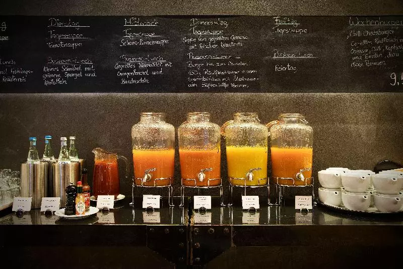 Fotos del hotel Holiday Inn Frankfurt - Alte Oper, An Ihg:  10