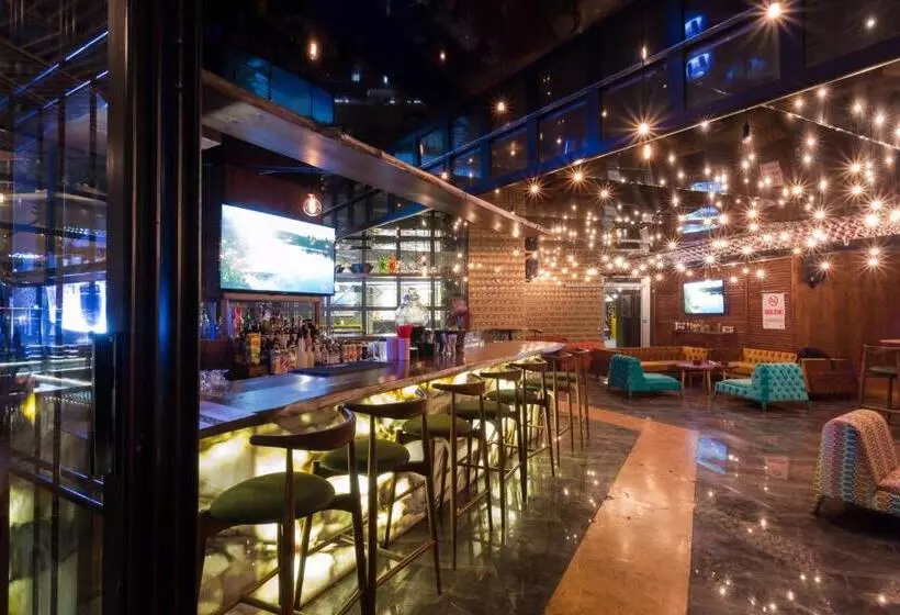 Fotos del hotel Check Inn Suite  & Spa:  3