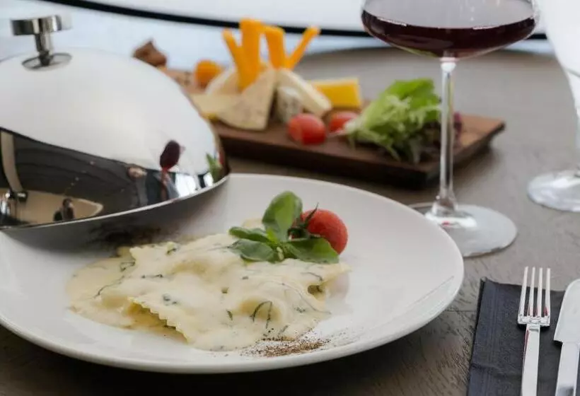 Fotos del hotel Check Inn Suite  & Spa:  14