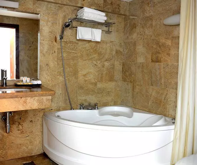 Fotos del hotel Golden Land:  4