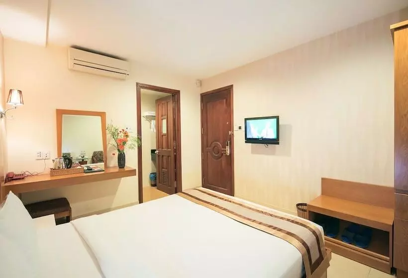 Fotos del hotel Valentine  Saigon:  6