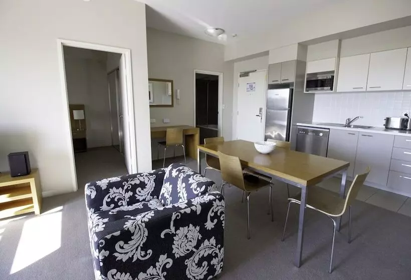 Fotos del hotel Gladstone Downtown Central Apartment:  16