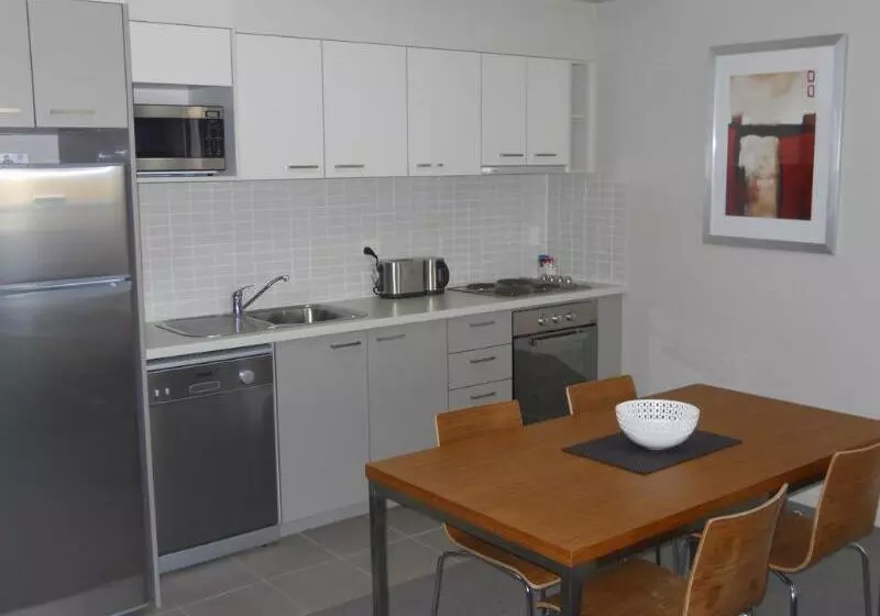 Fotos del hotel Gladstone Downtown Central Apartment:  6