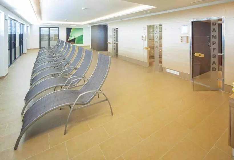 Schatz.kammer Burg Kreuzen