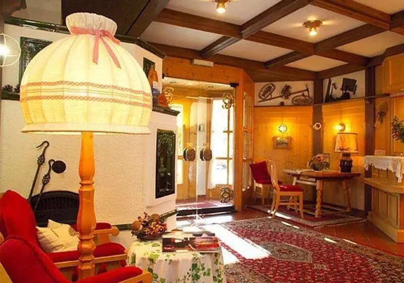 Fotos del hotel Pension Alpenrose:  9