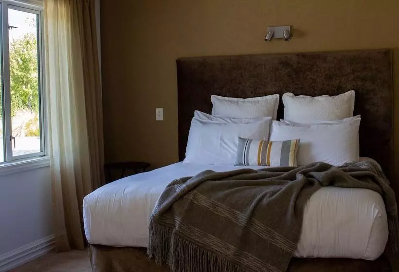 Queenstown Country Lodge