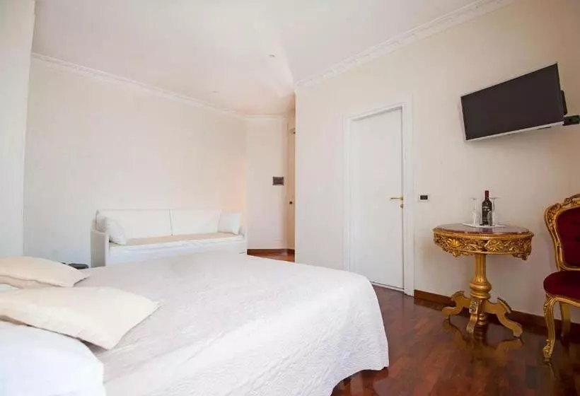 Fotos del hotel Royal House:  6