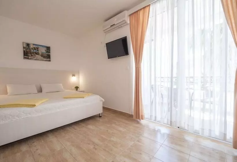 Fotos del hotel Tatjana:  21