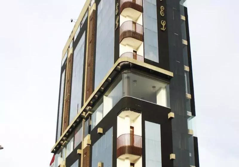Boutique City Center