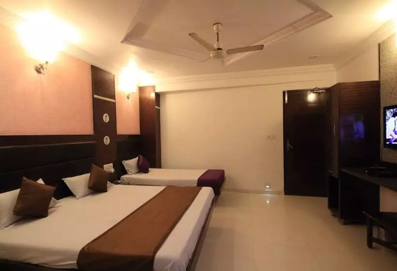 Fotos del hotel Kanchan Palace:  7