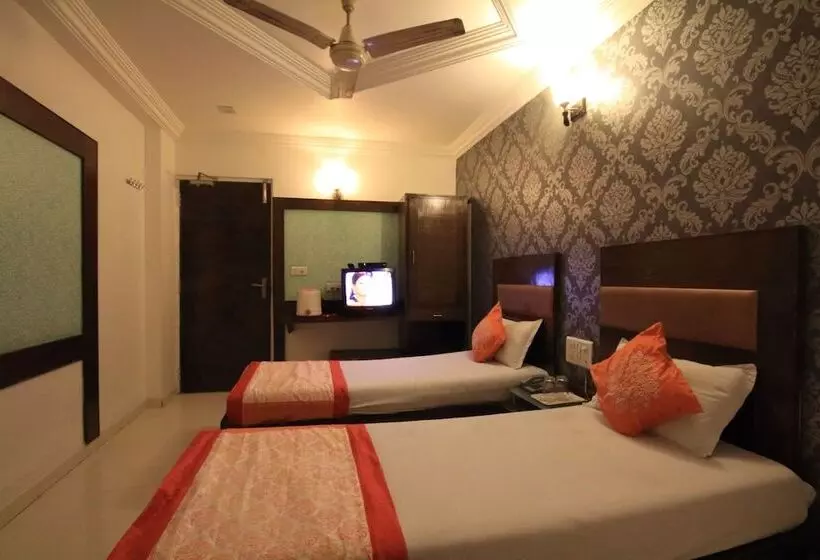 Fotos del hotel Kanchan Palace:  12