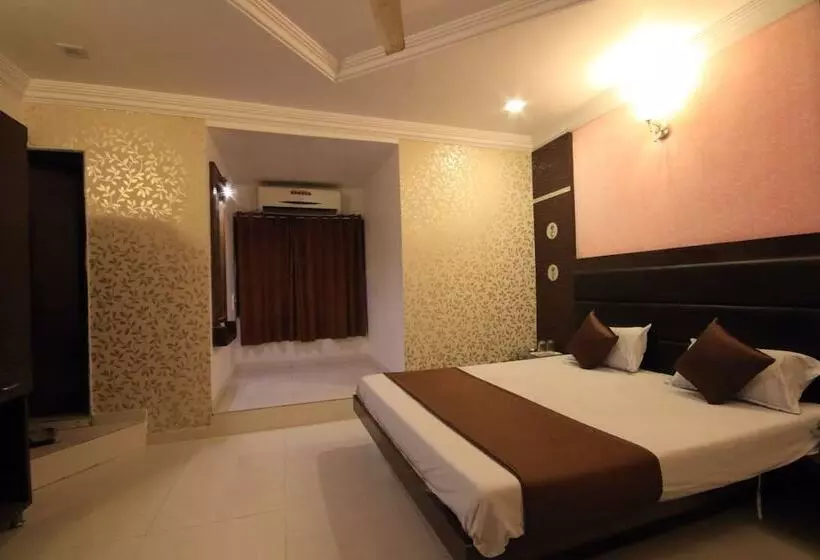 Fotos del hotel Kanchan Palace:  13