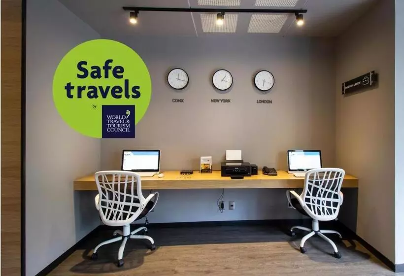 Fotos del hotel Mx Aeropuerto:  2