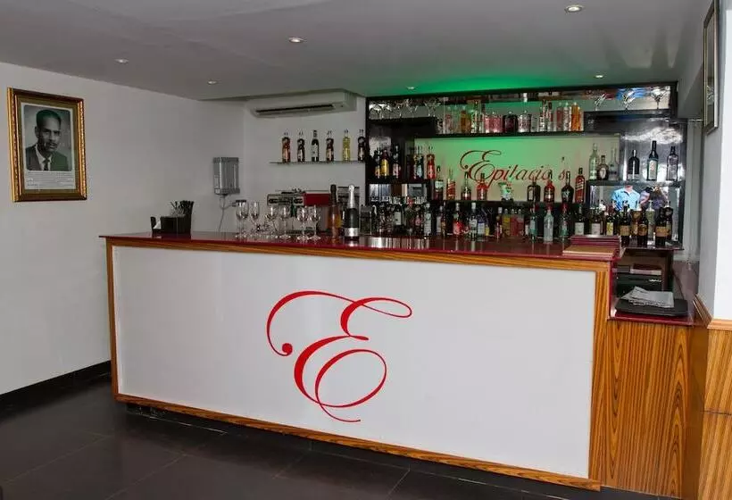 Fotos del hotel Epitacio S:  8