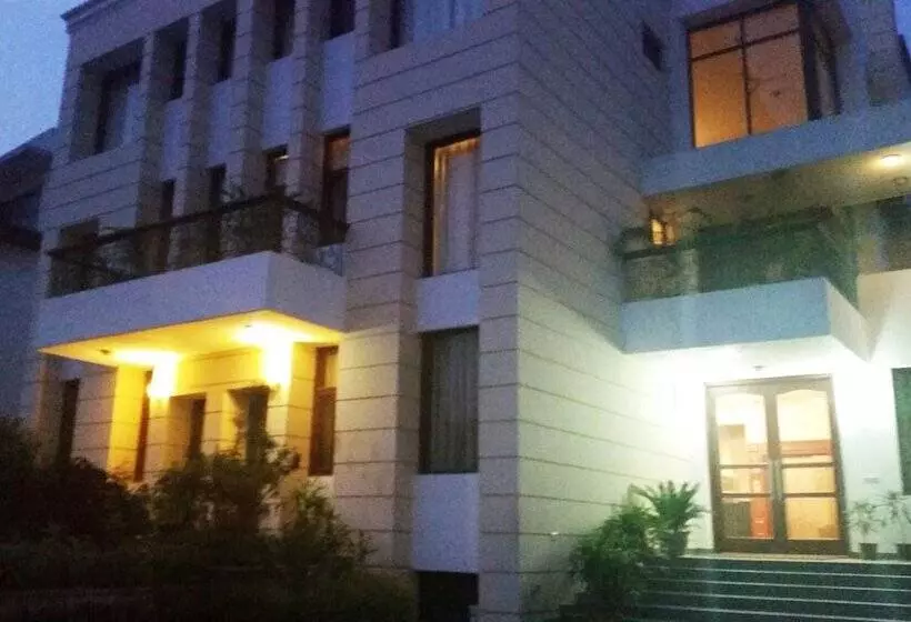 Fotos del hotel Tavisha Villa:  10