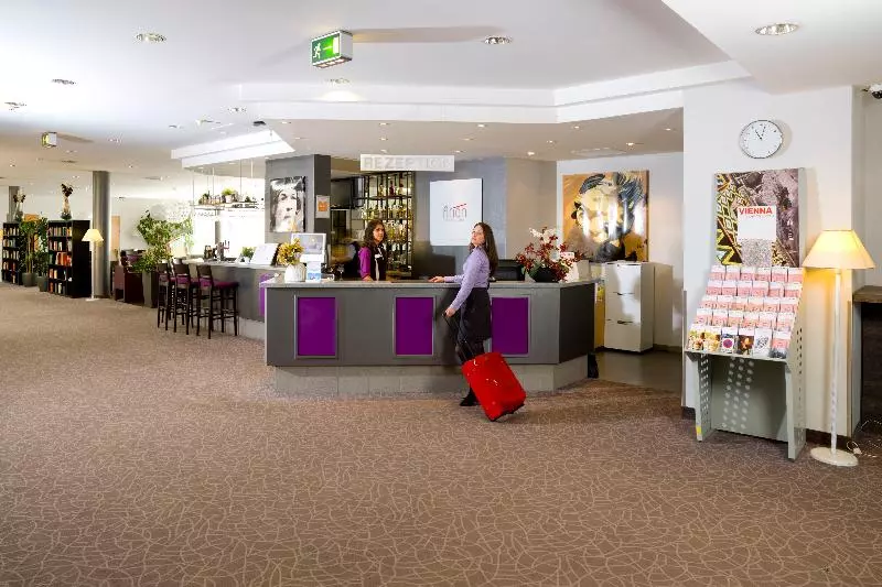 Fotos del hotel 24hours-apartment:  9