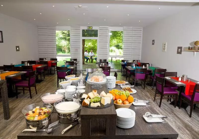 Fotos del hotel 24hours-apartment:  10