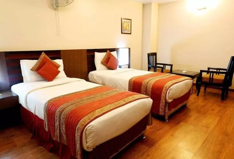 Fotos del hotel Oyo Premium Patel Nagar:  18