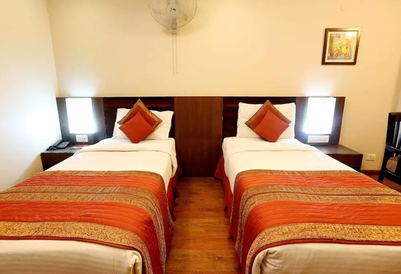 Fotos del hotel Oyo Premium Patel Nagar:  12