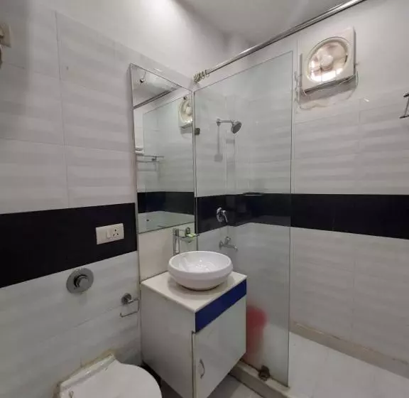 Fotos del hotel Oyo Premium Patel Nagar:  5