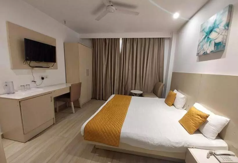 Fotos del hotel Oyo Premium Patel Nagar:  9