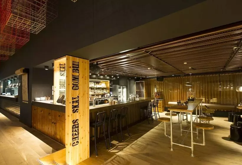 Fotos del hotel Jaz Amsterdam:  3