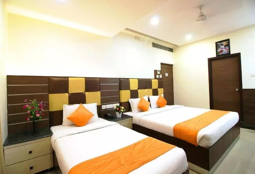 Fotos del hotel Saibala Grand:  21