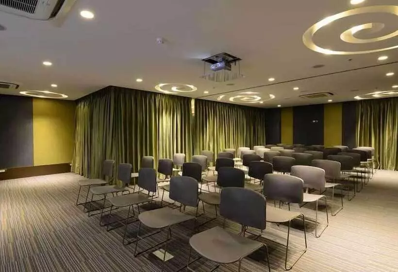 Fotos del hotel The Lime Boutique Suites:  15