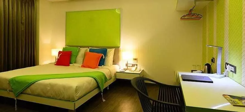 Fotos del hotel The Lime Boutique Suites:  16