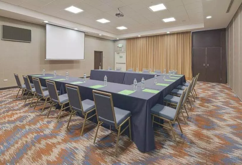 Fotos del hotel Courtyard Saltillo:  8