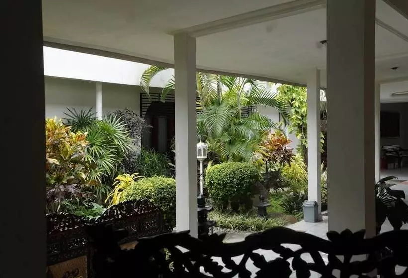 Fotos del hotel Kirana:  16