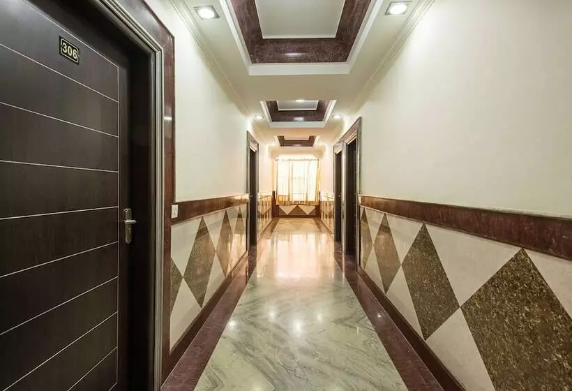 Fotos del hotel Oyo Rooms Airport Tonk Road:  11