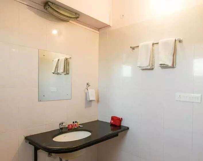 Fotos del hotel Oyo Rooms Airport Tonk Road:  22