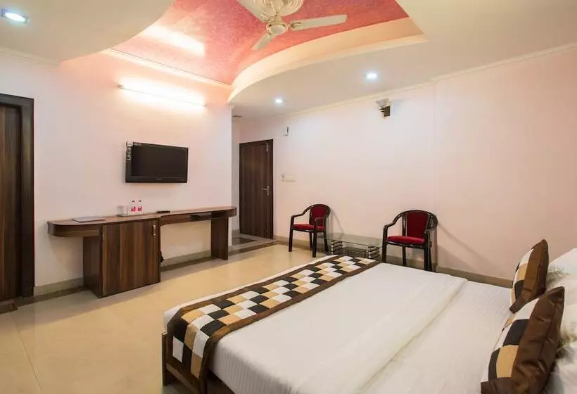 Fotos del hotel Oyo Rooms Airport Tonk Road:  18