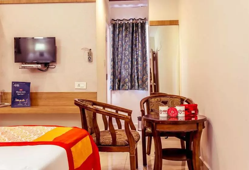 Fotos del hotel Oyo Rooms Opposite Cmr Central:  11