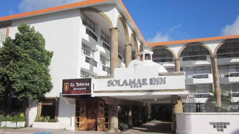 Solamar Inn