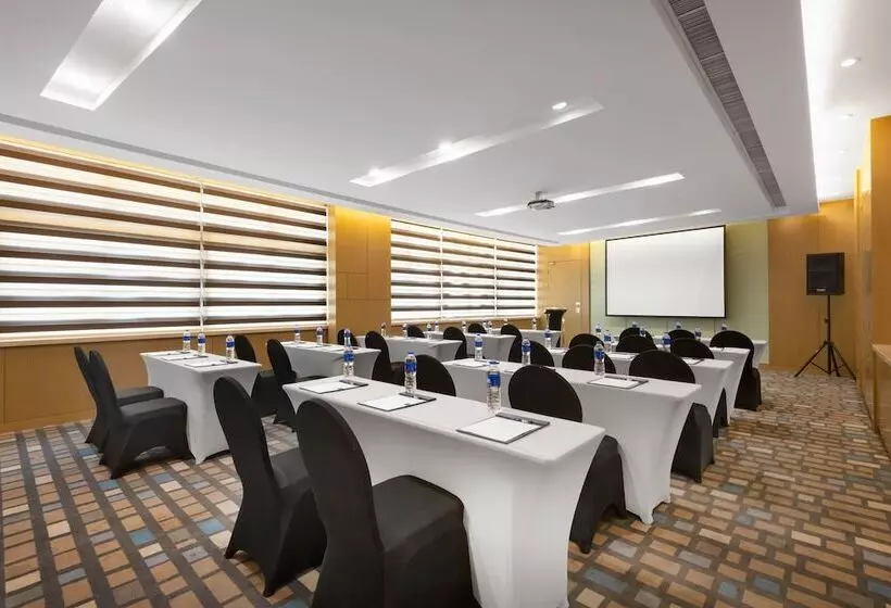 Fotos del hotel Holiday Inn Express Nantong Downtown, An Ihg:  6