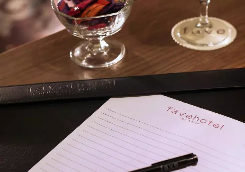 Fotos del hotel Favehotel Panakkukang Makassar:  8