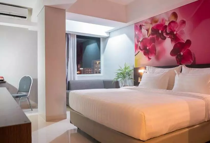 Fotos del hotel Favehotel Panakkukang Makassar:  2