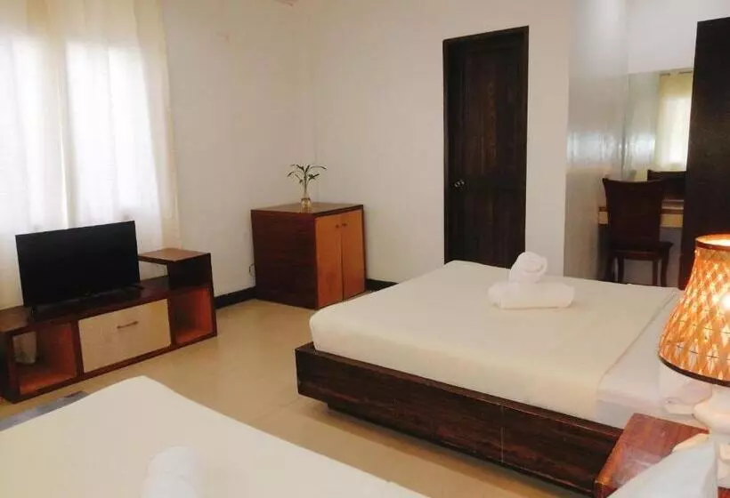 Fotos del hotel Seabird International Resort:  12