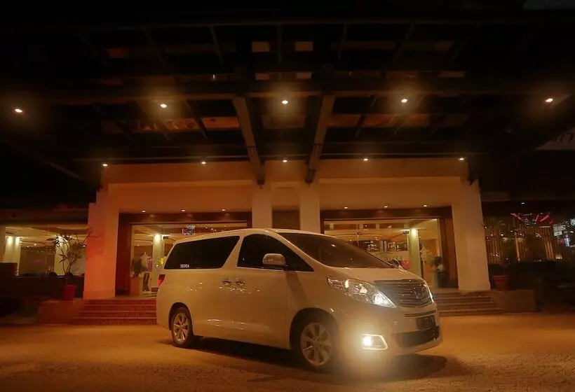 Fotos del hotel The Hills Batam:  17