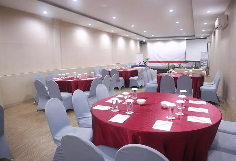 Fotos del hotel The Hills Batam:  5