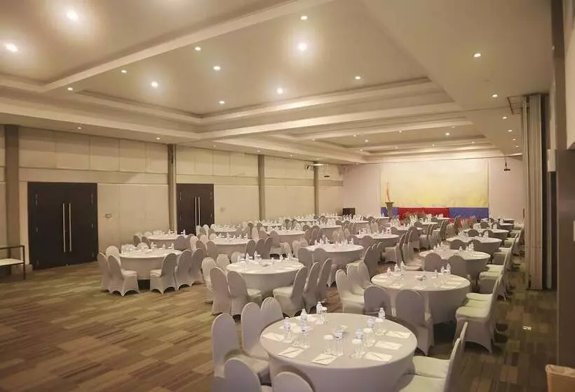 Fotos del hotel The Hills Batam:  13