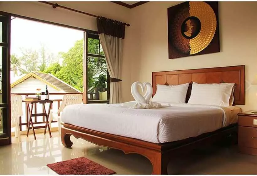 Baan Sailom  Phuket