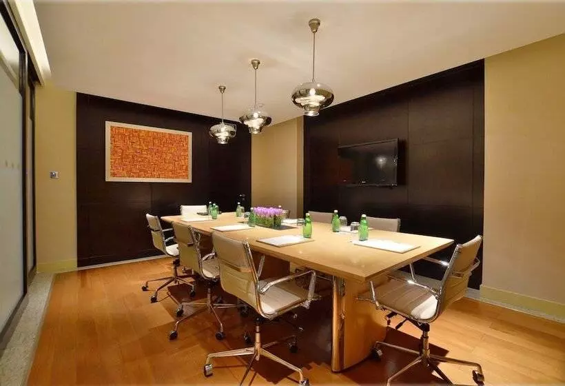 Fotos del hotel Courtyard By Marriott Hangzhou Wulin:  7