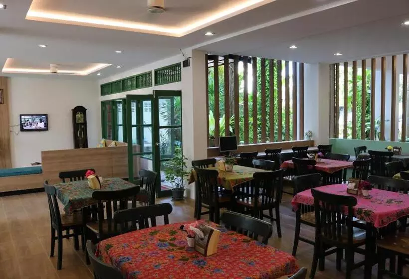 Fotos del hotel The Greenery:  18