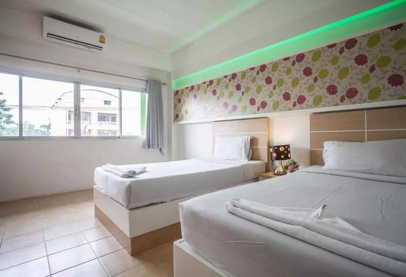 Fotos del hotel The Greenery:  17