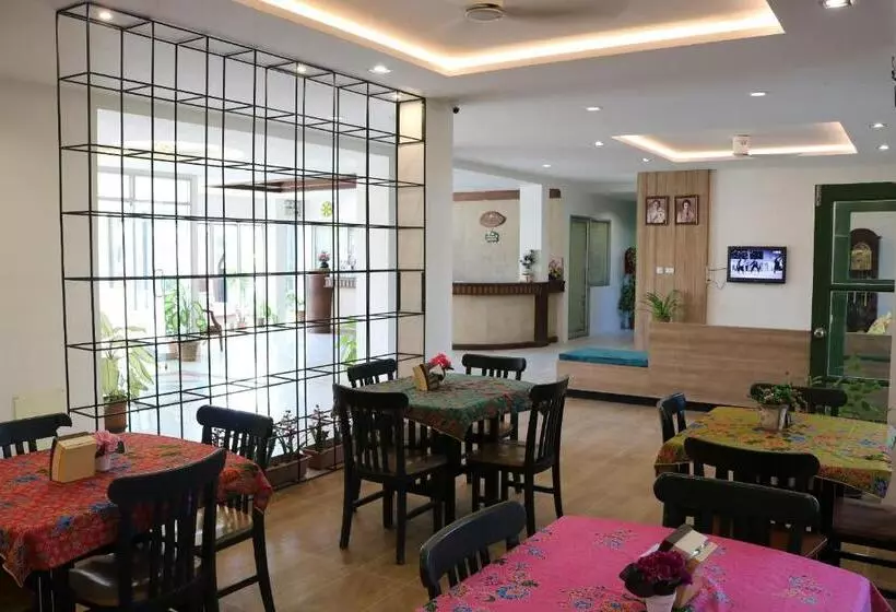 Fotos del hotel The Greenery:  4