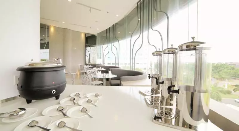 Fotos del hotel Ozone Hotel Pantai Indah Kapuk:  10