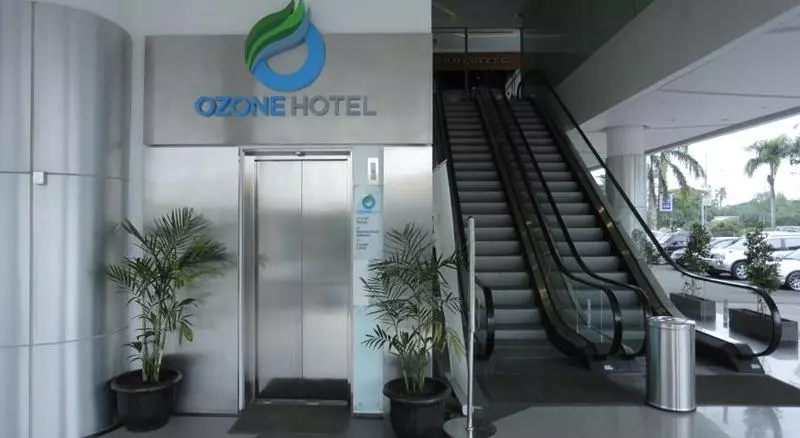 Ozone Hotel Pantai Indah Kapuk